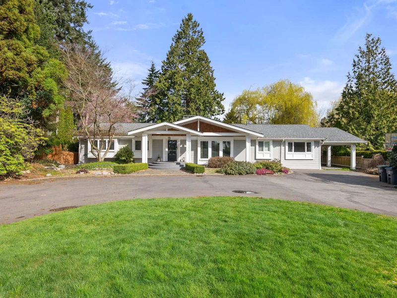 13911 18th Avenue, Surrey BC V4A 1W6