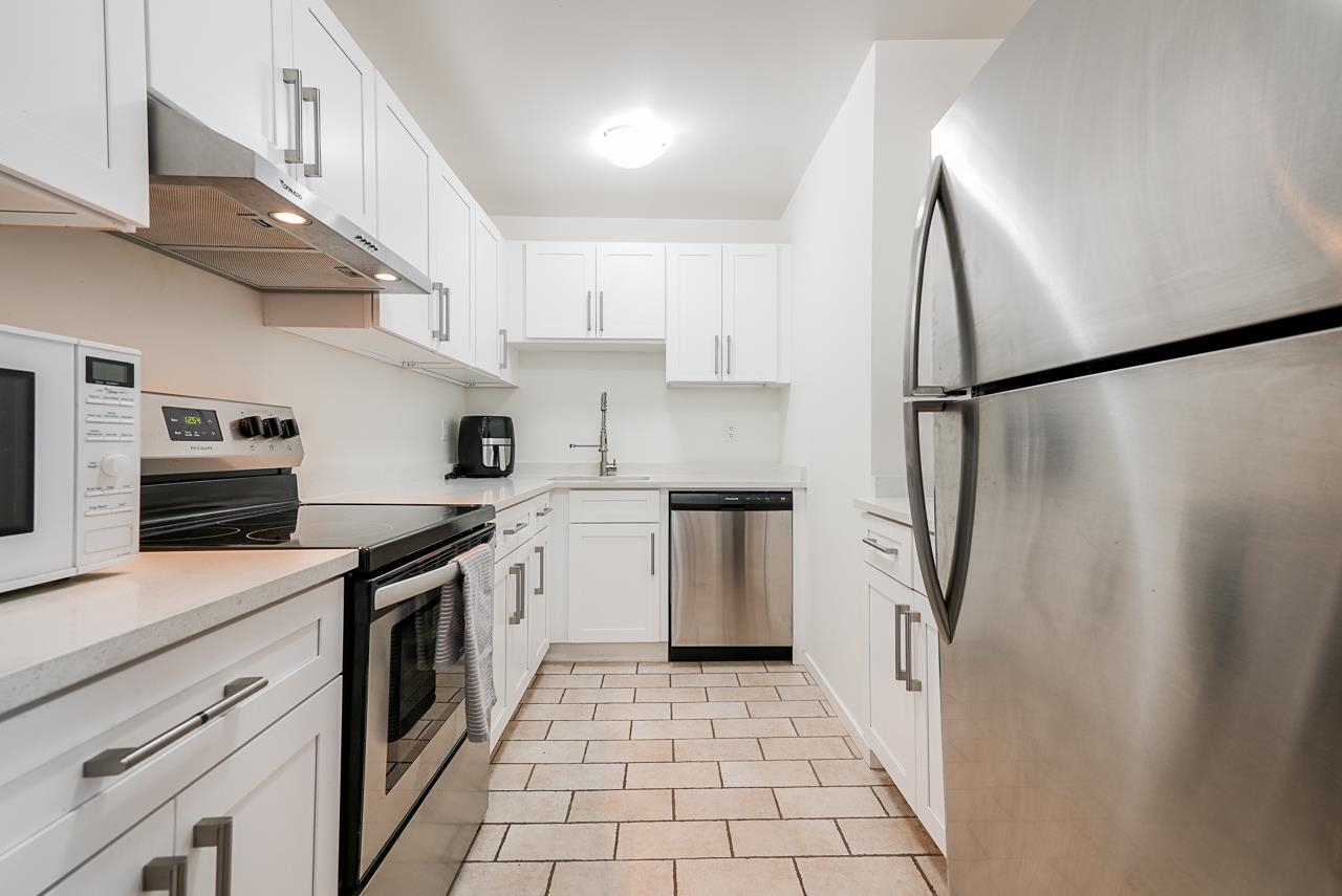 407-10698 151a Street, Surrey, BC, V3R 8T5
