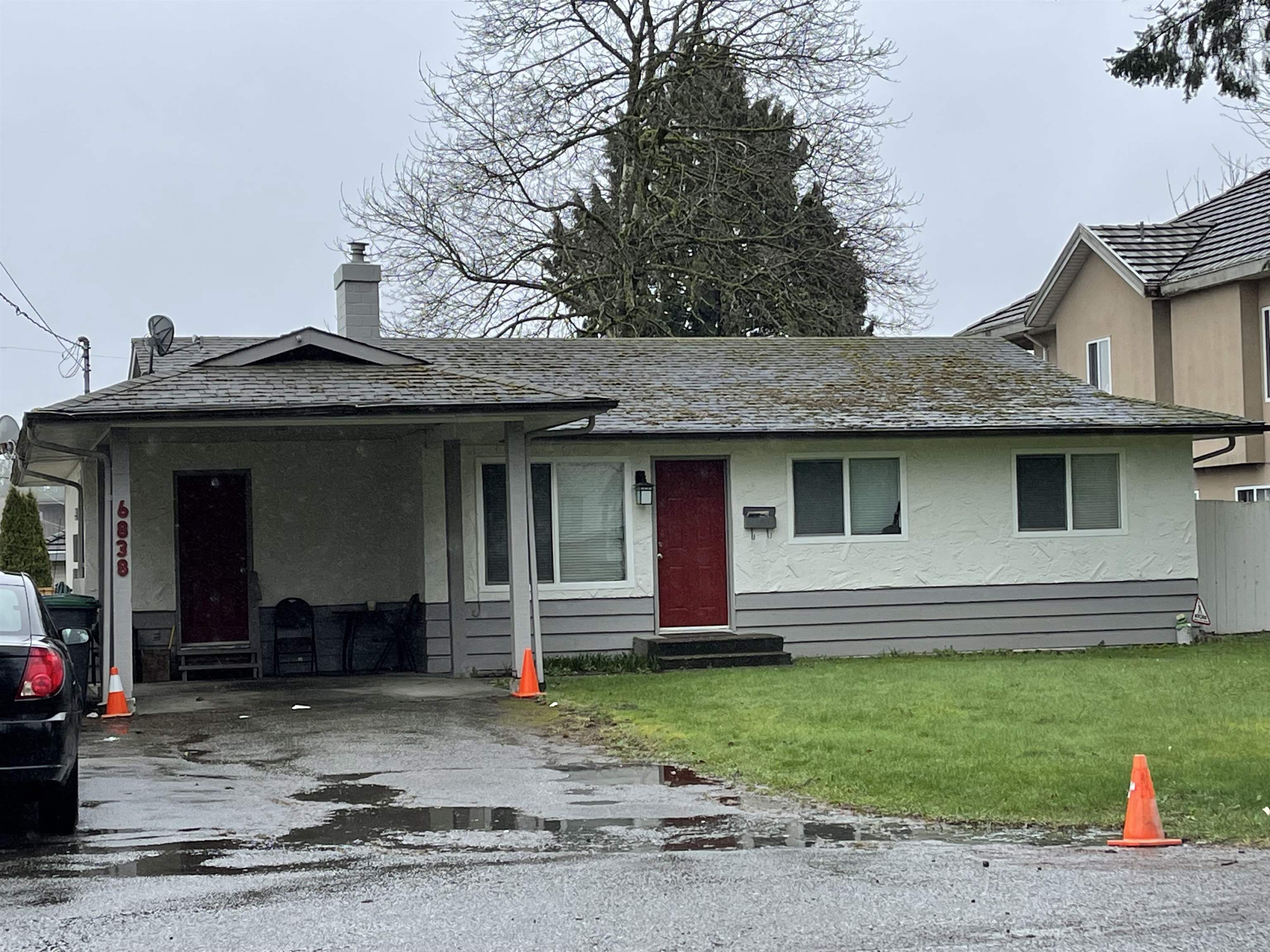 6838 135 Street, Surrey, BC, V3W 4W6
