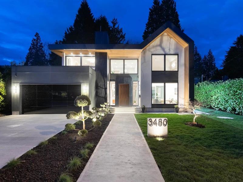 3480 Aintree Drive, North Vancouver BC V7R 4E3