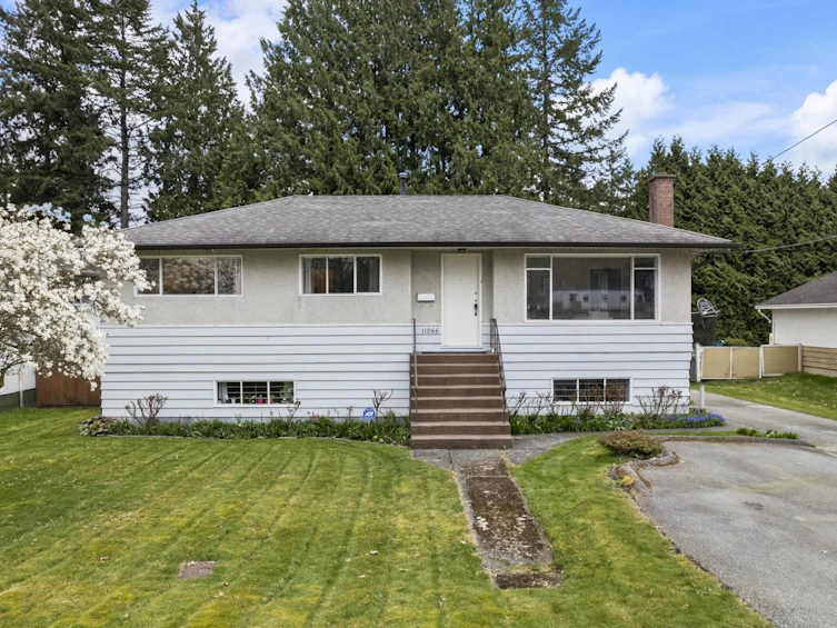 11066 146 Street, Surrey, BC, V3R 3V1