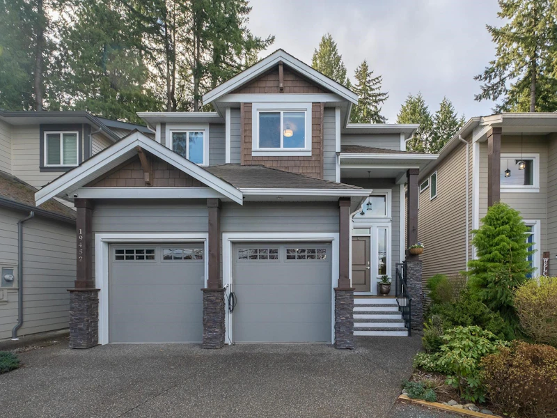 19452 Hammond Road, Pitt Meadows BC V3Y 1L4