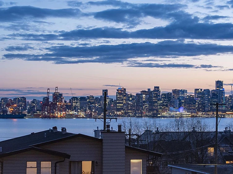 406 E 2nd Street, North Vancouver, BC, V7L 1C8