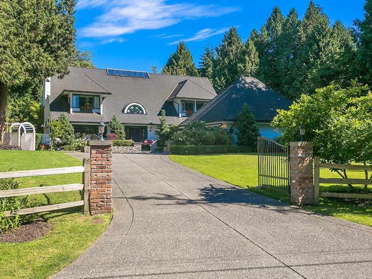 2688 Crescent Drive, Surrey, BC, V4A 3K3