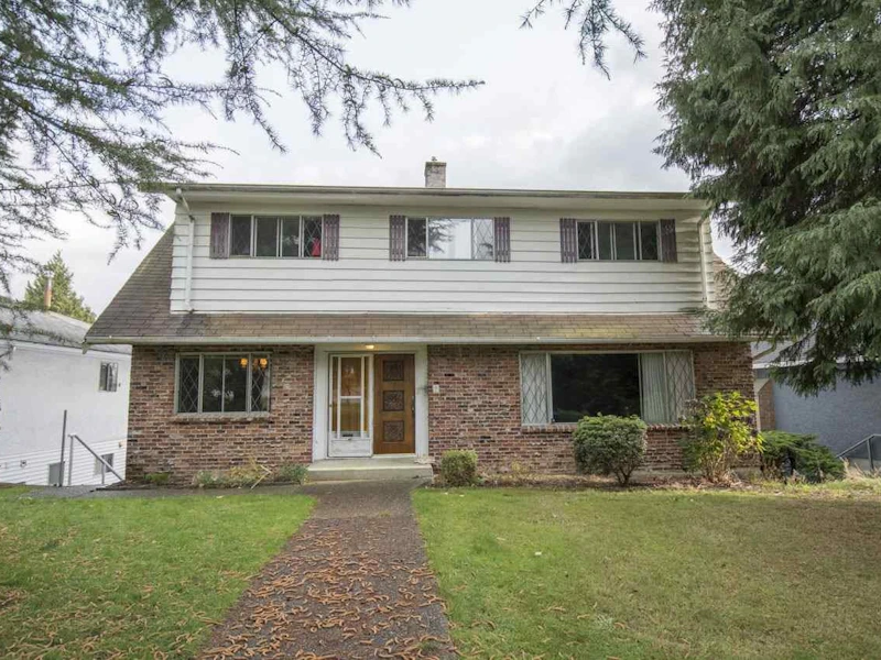 7906 Elliott Street, Vancouver BC V5S 2P2