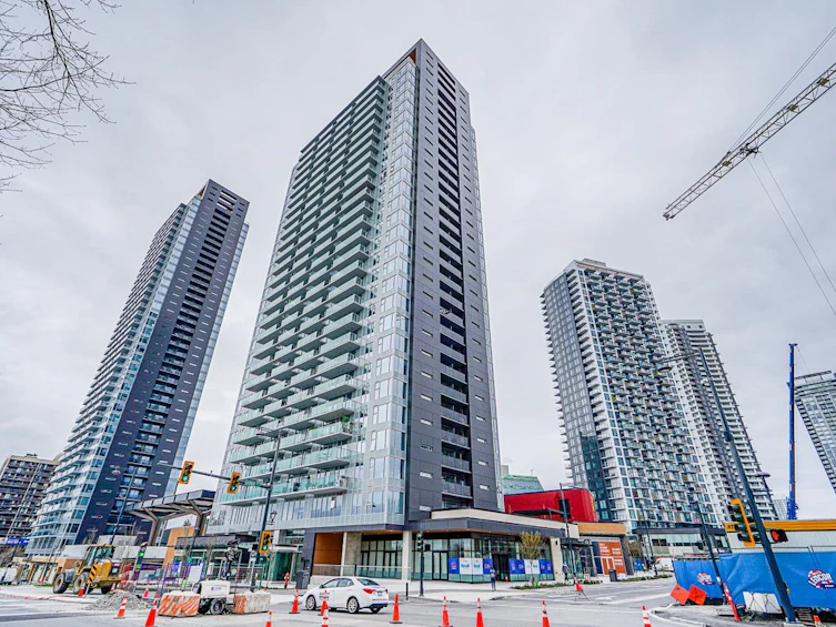 511-13655 Fraser Highway, Surrey, BC, V3T 0P8