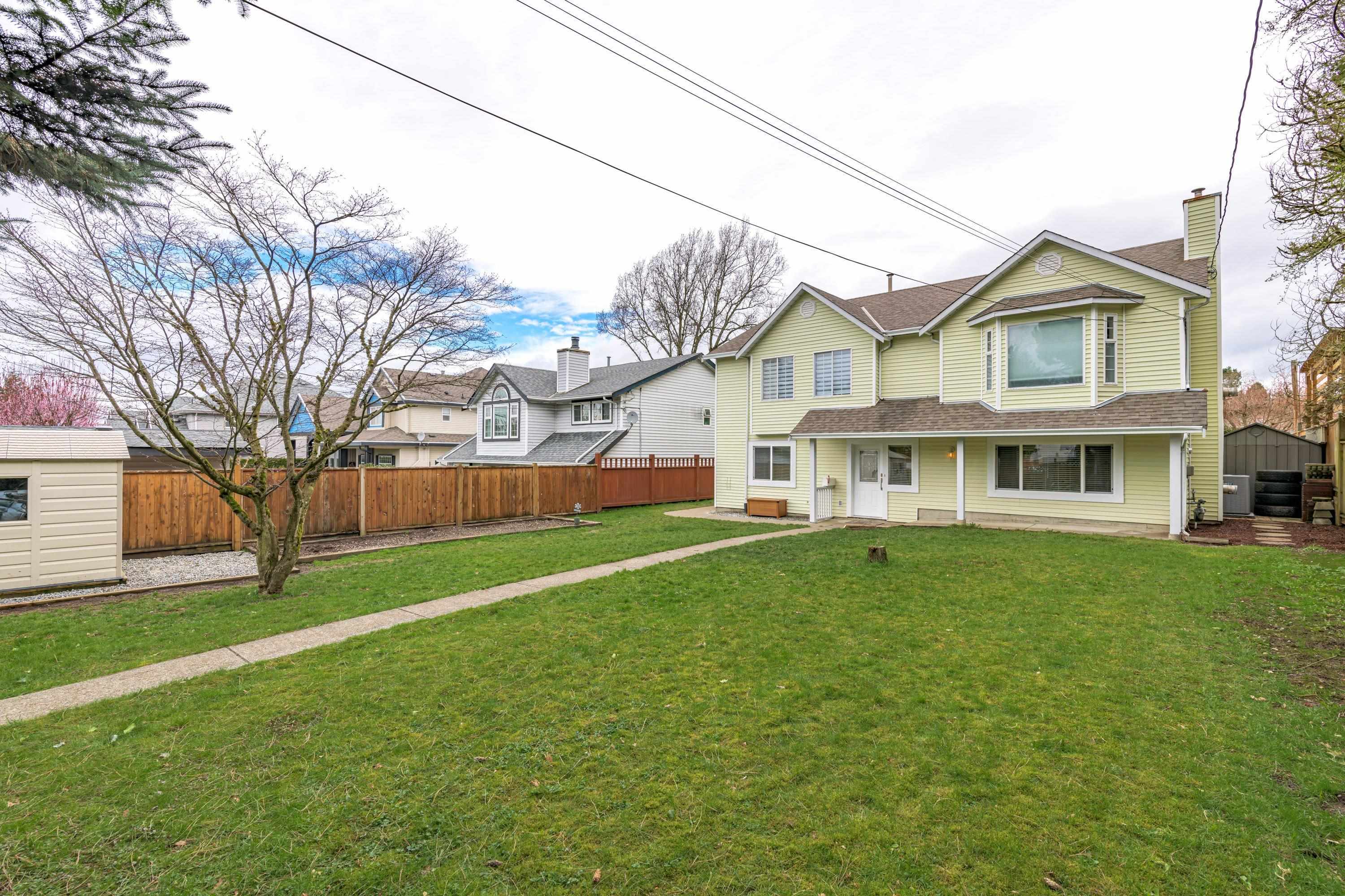18231 60 Avenue, Surrey, BC, V3S 1V7