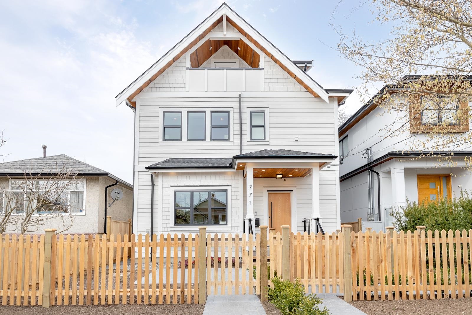 771 E 30th Avenue, Vancouver, BC, V5V 2V8