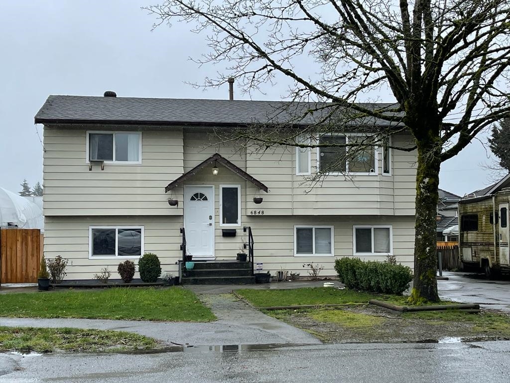 6848 135 Street, Surrey, BC, V3W 4W6
