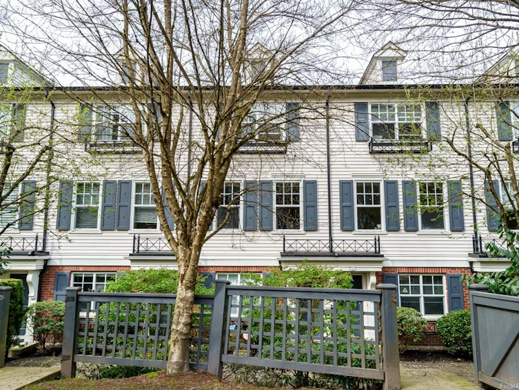 61-101 Fraser Street, Port Moody, BC, V3H 0C6