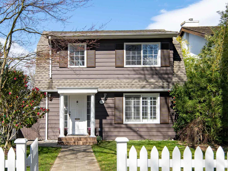 3349 W 14th Avenue, Vancouver BC V6R 2V9