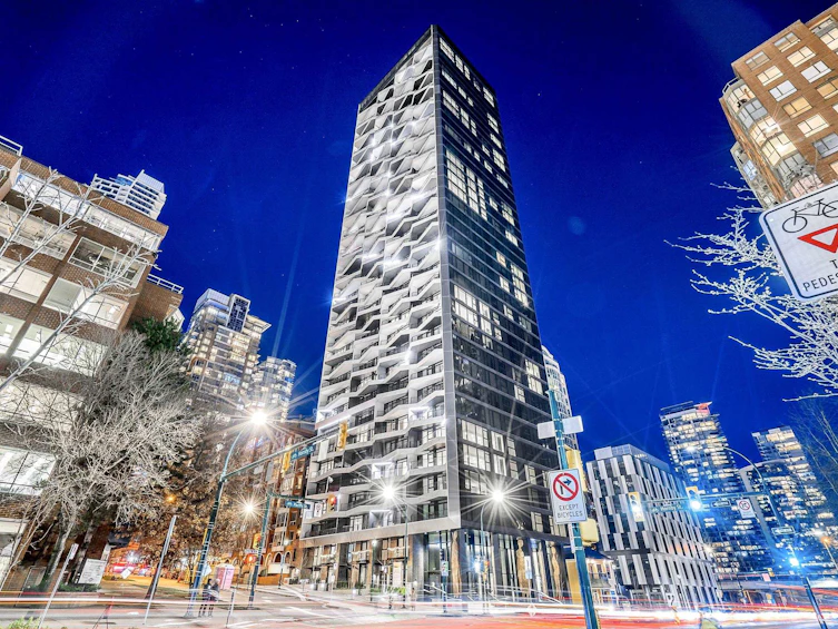 3901-889 Pacific Street, Vancouver, BC, V6Z 1C3