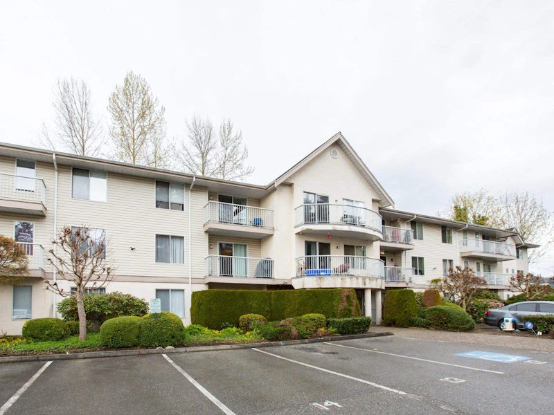 301 - 2130 Mckenzie Road, Abbotsford BC V2S 3Z8