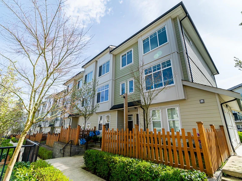 118 - 13670 62nd Avenue, Surrey BC
