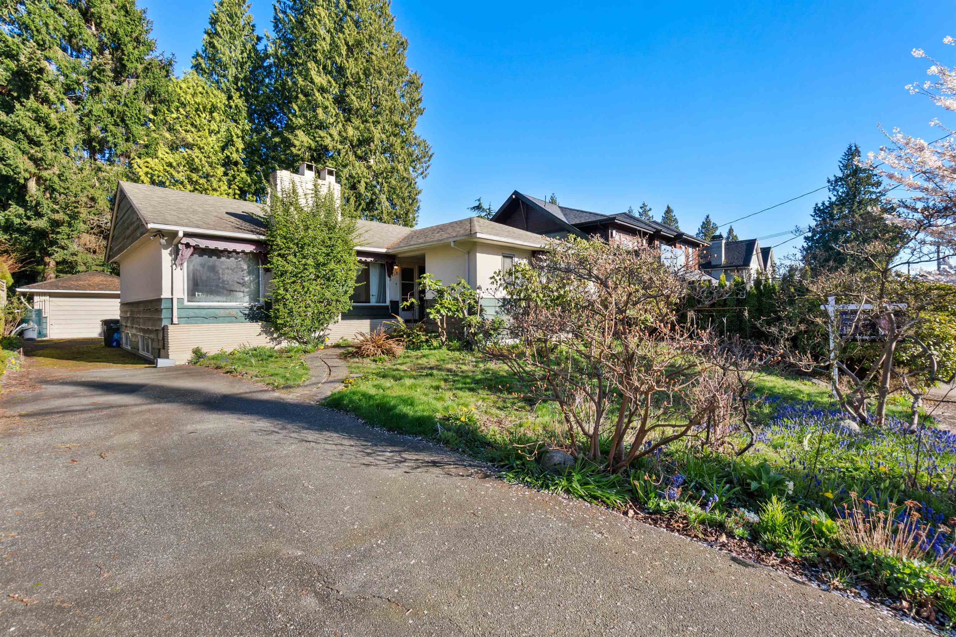 5738 Wallace Street, Vancouver, BC, V6N 2A4