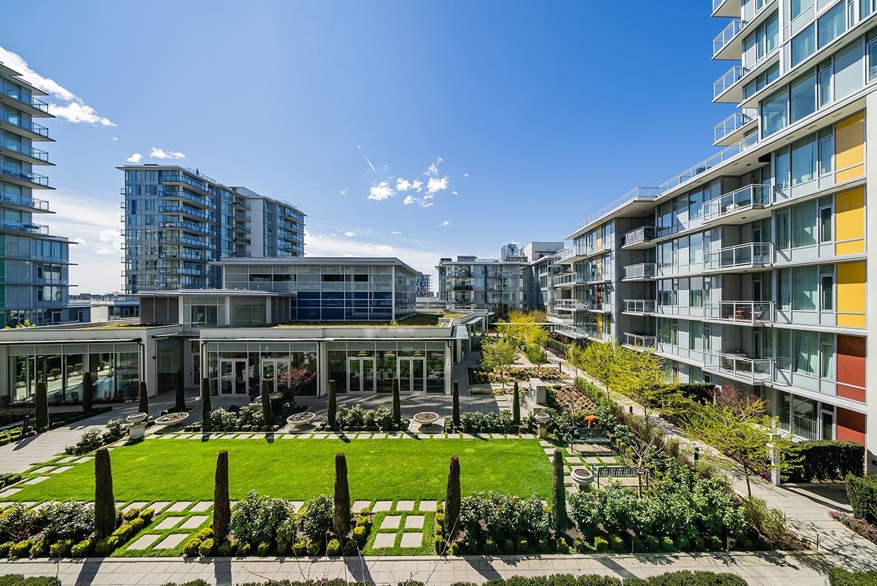 703-8688 Hazelbridge Way, Richmond, BC, V6X 0R6