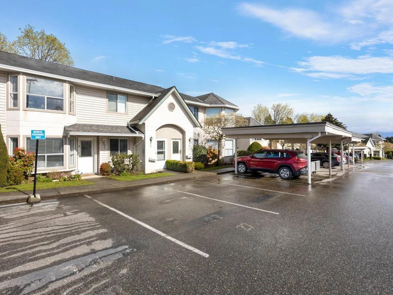 27 - 3380 Gladwin Road, Abbotsford BC V2S 7G1