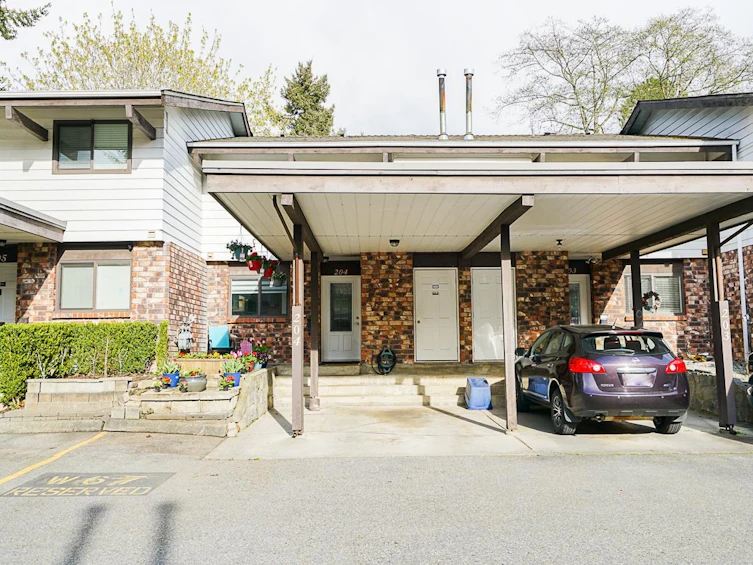 204-13893 74 Avenue, Surrey, BC, V3W 6G6