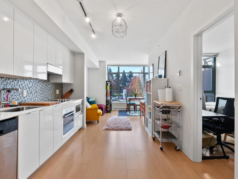 307 - 2788 Prince Edward Street, Vancouver BC V5T 0C8