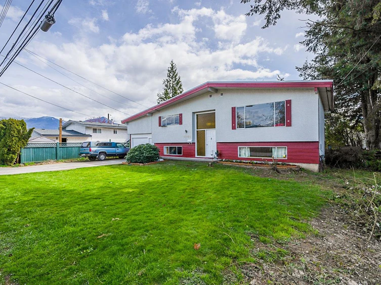 46486 Chilliwack Central Road, Chilliwack, BC, V2P 1J9