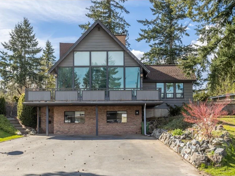 1693 Highview Street, Abbotsford, BC, V2S 3G8
