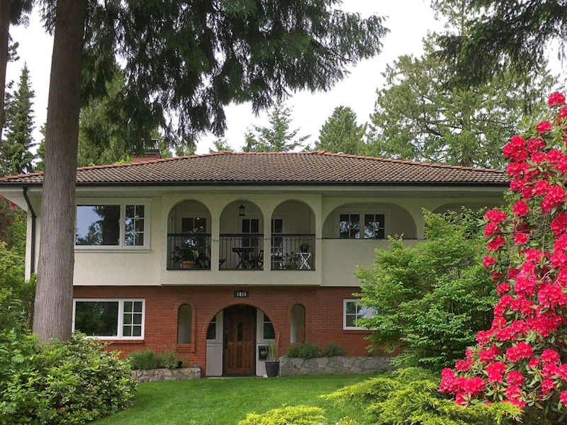 1454 Mill Street, North Vancouver BC V7K 1V4