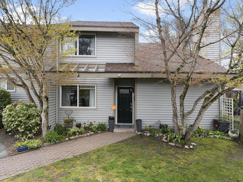 6276 W Greenside Drive, Surrey BC V3S 5M8
