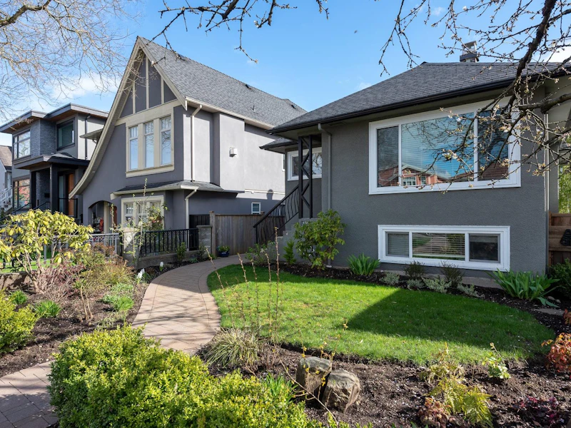 4316 Georgia Street, Burnaby BC V5C 2T8