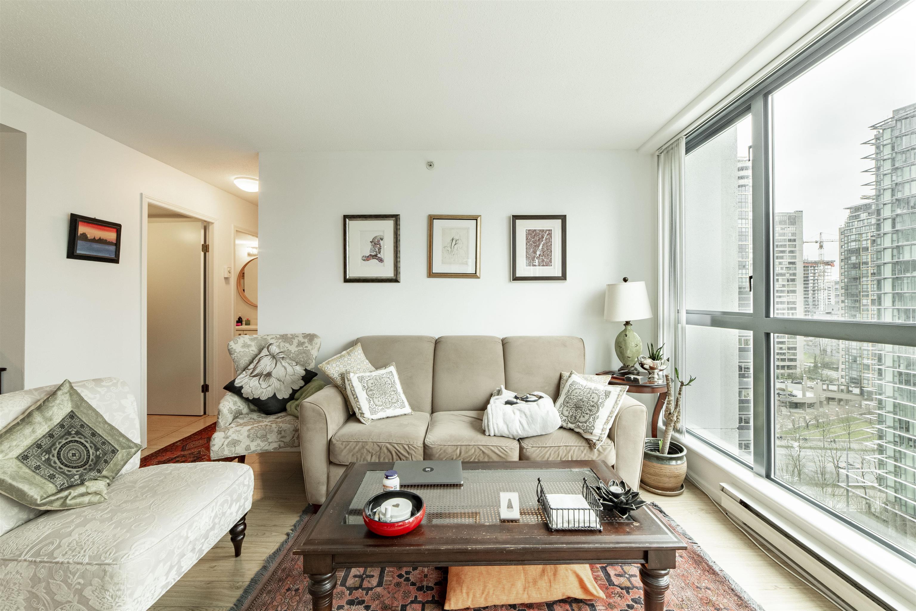 1802-1238 Melville Street, Vancouver, BC, V6E 4N2