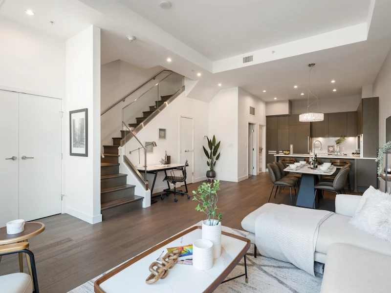 250 W 1st Avenue, Vancouver BC V5Y 3T2