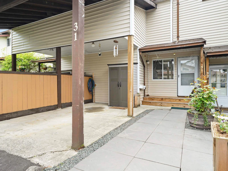 31 - 27272 32nd Avenue, Langley BC V4W 3T8