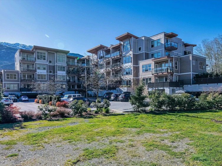 212-1150 Bailey Street, Squamish, BC, V8B 0R4