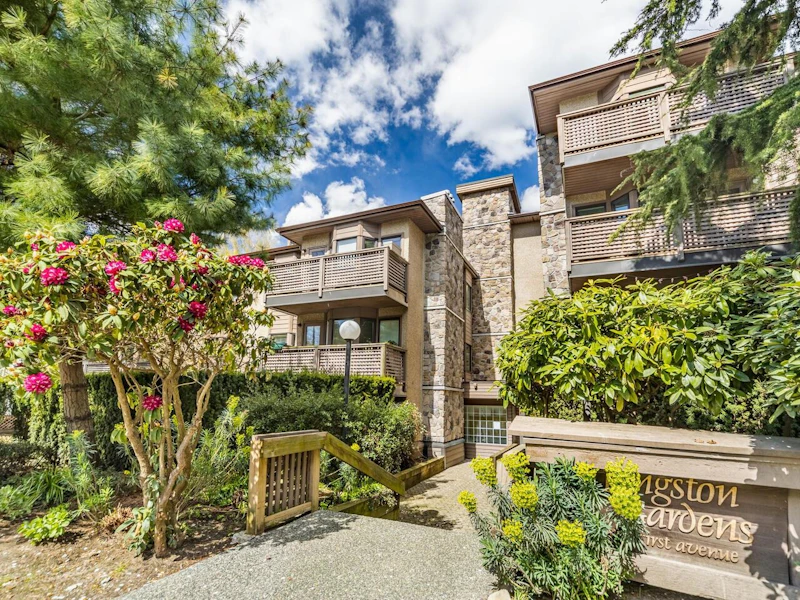 103 - 1935 W 1st Avenue, Vancouver BC V6J 1G7