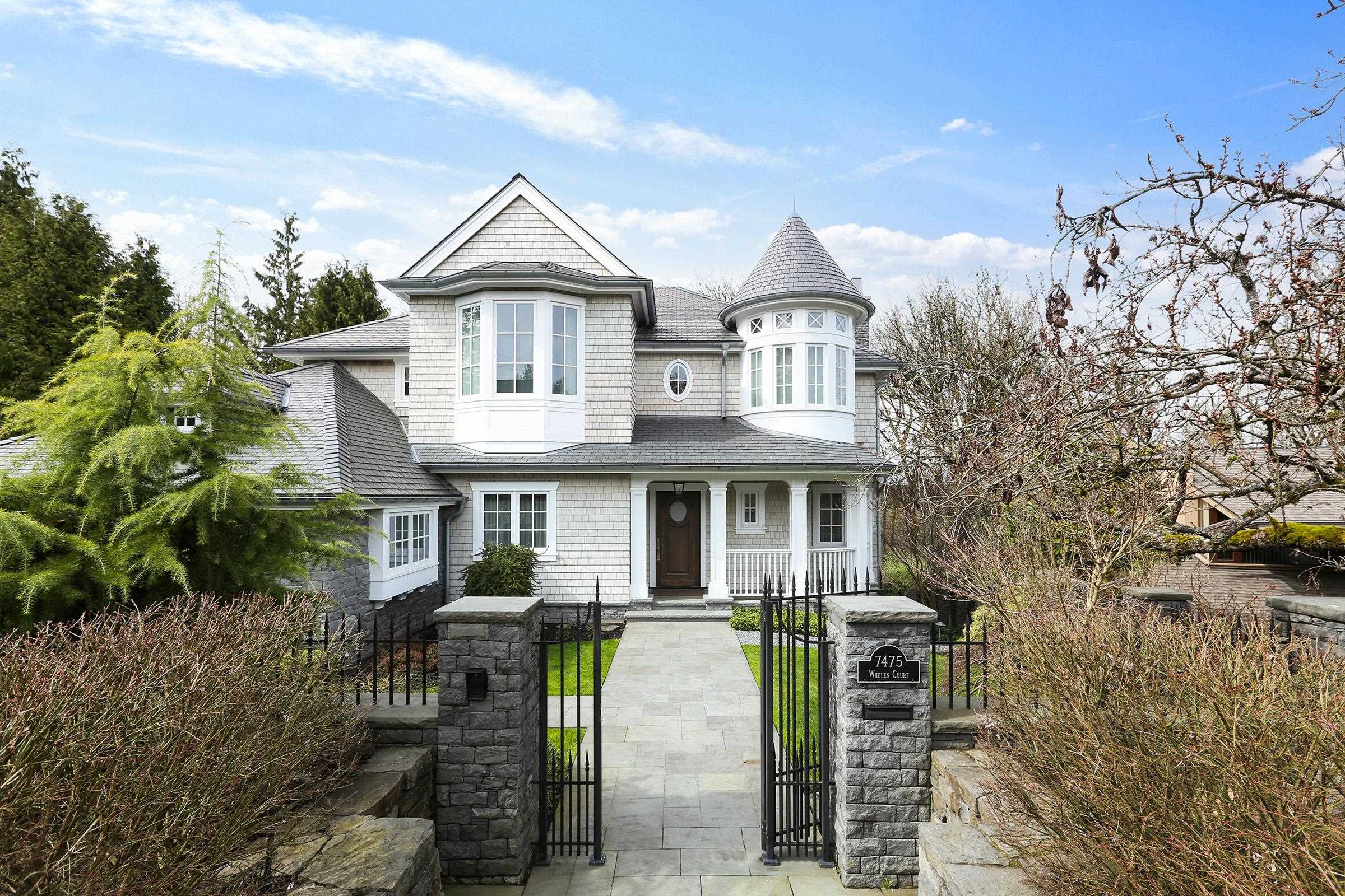 7475 Whelen Court, Burnaby, BC, V5E 1X4