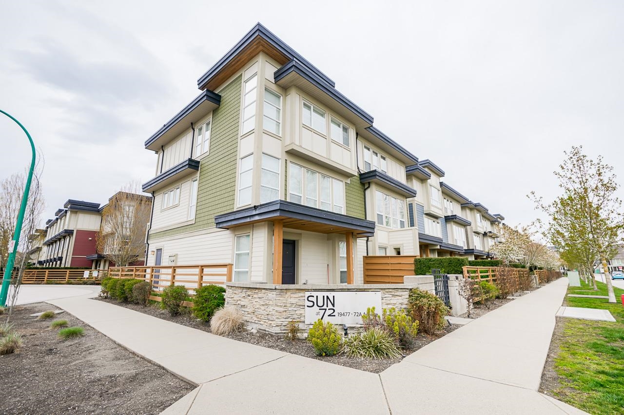 46-19477 72a Avenue, Surrey, BC, V4N 6M2