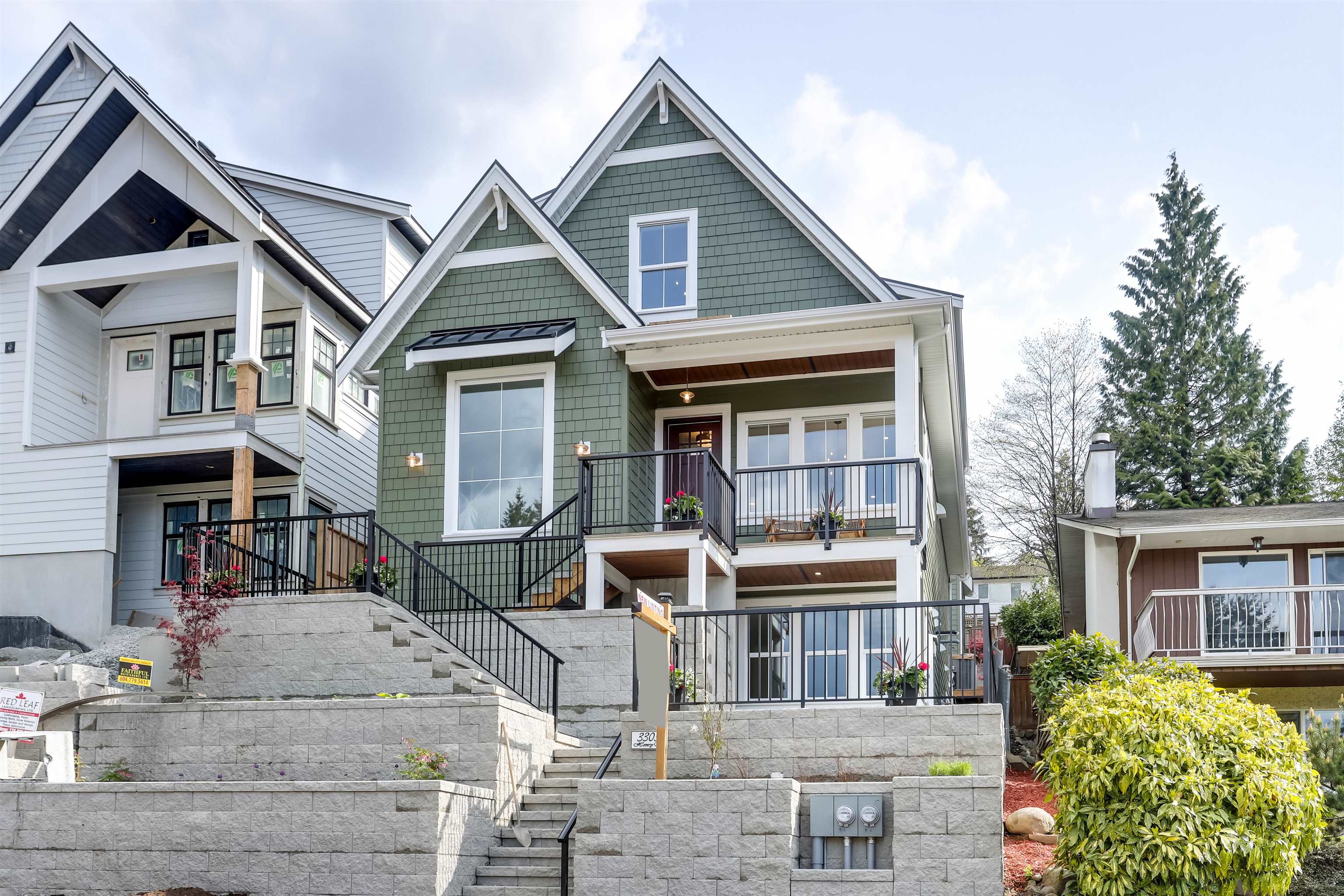 3305 Henry Street, Port Moody, BC, V3H 2K4