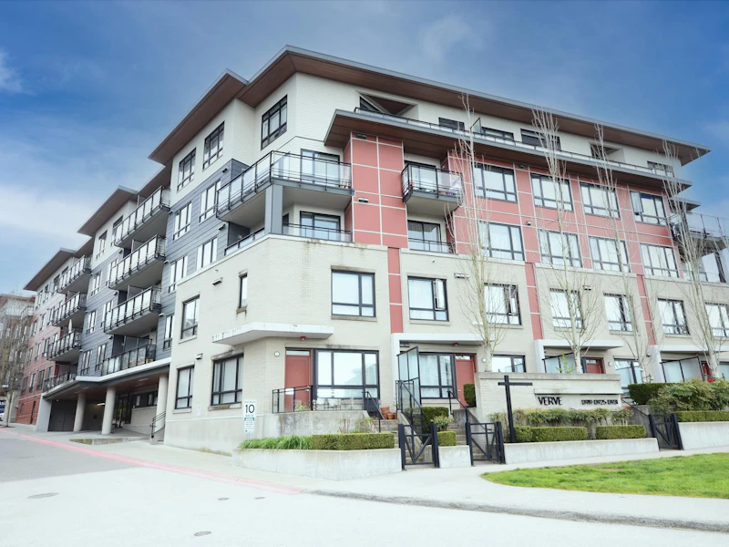 310 - 13931 Fraser Highway, Surrey BC V3T 4E6