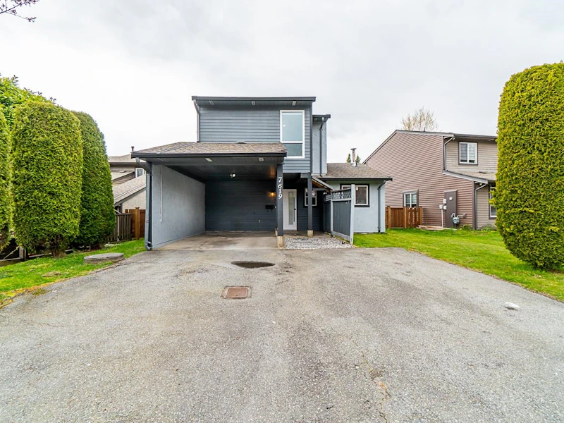 7619 125th Street, Surrey BC V3W 7W1