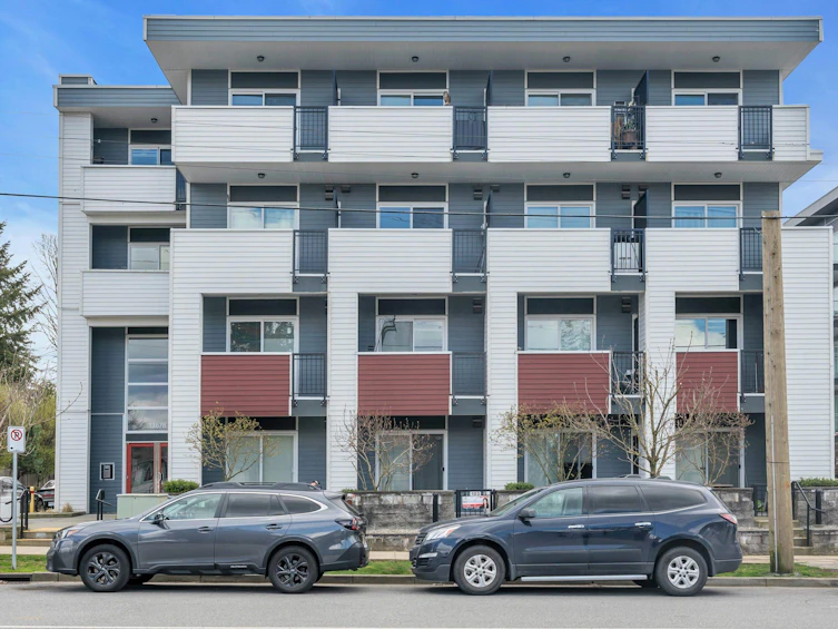 110-13678 Grosvenor Road, Surrey, BC, V6X 3M4