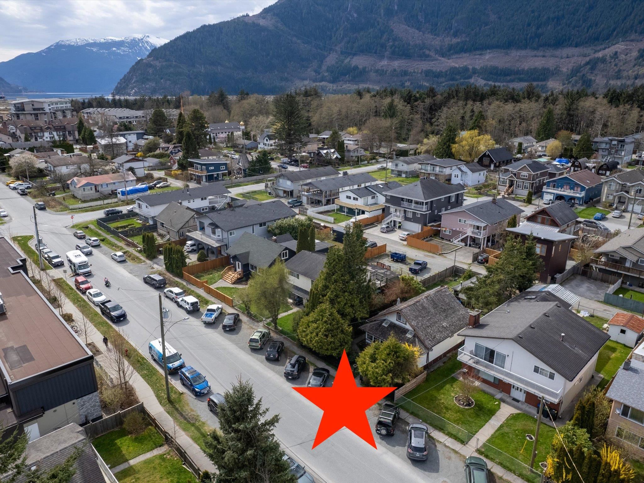 38047 Fourth Avenue, Squamish, BC, V8B 0B2
