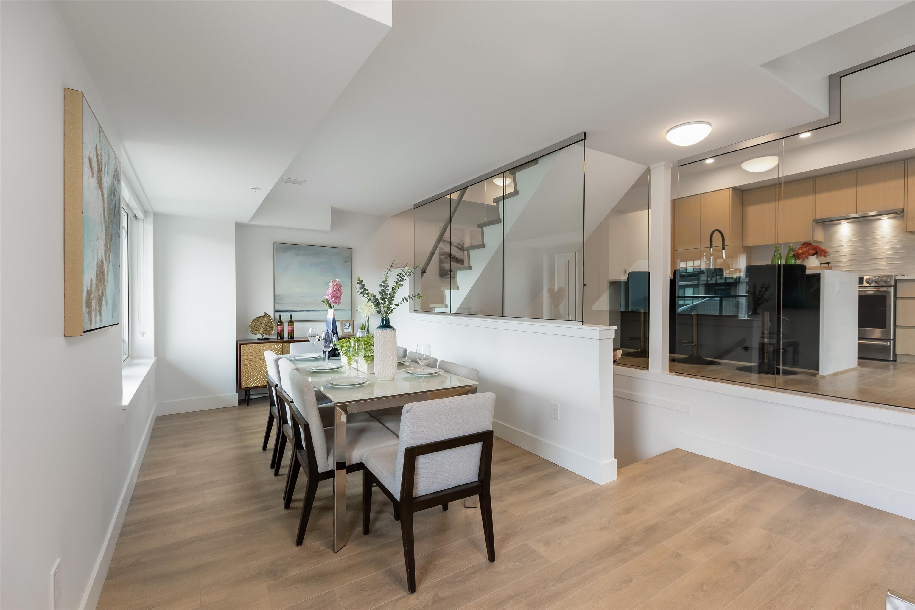 5-748 E 3rd Street, North Vancouver, BC, V7L 1G9