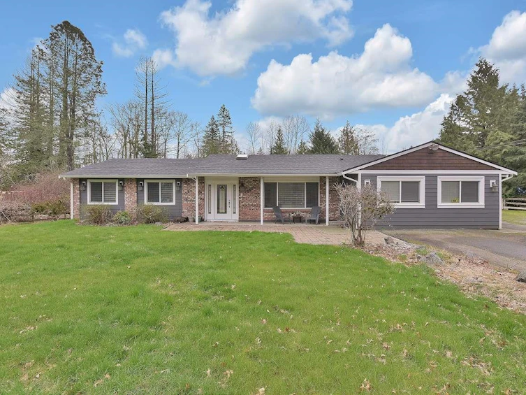 7504 202a Street, Langley, BC, V2Y 1V4