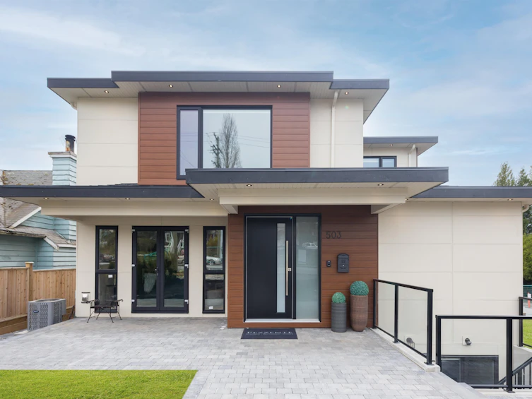 503 E 4th Street, North Vancouver, BC, V7L 1J7