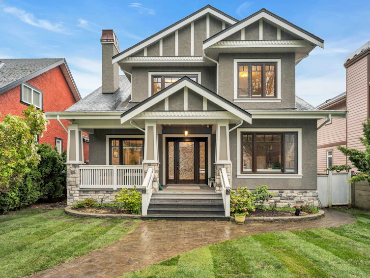 3255 W 26th Avenue, Vancouver, BC, V6L 1W2