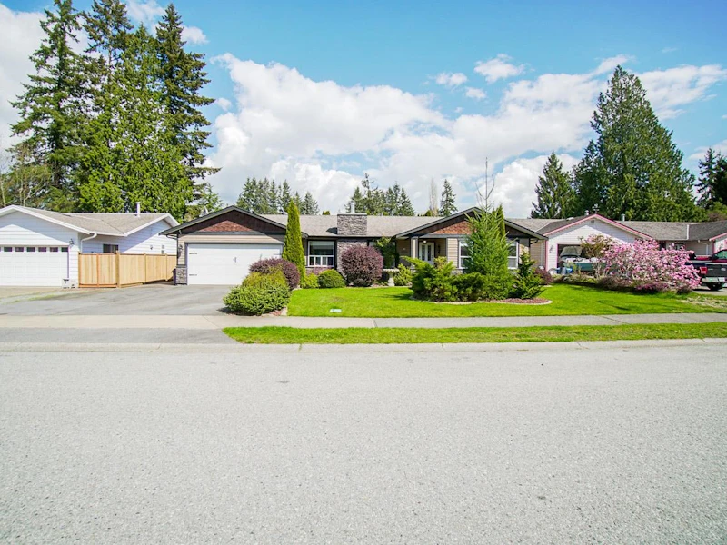 4534 207th Street, Langley BC V3A 6Z3
