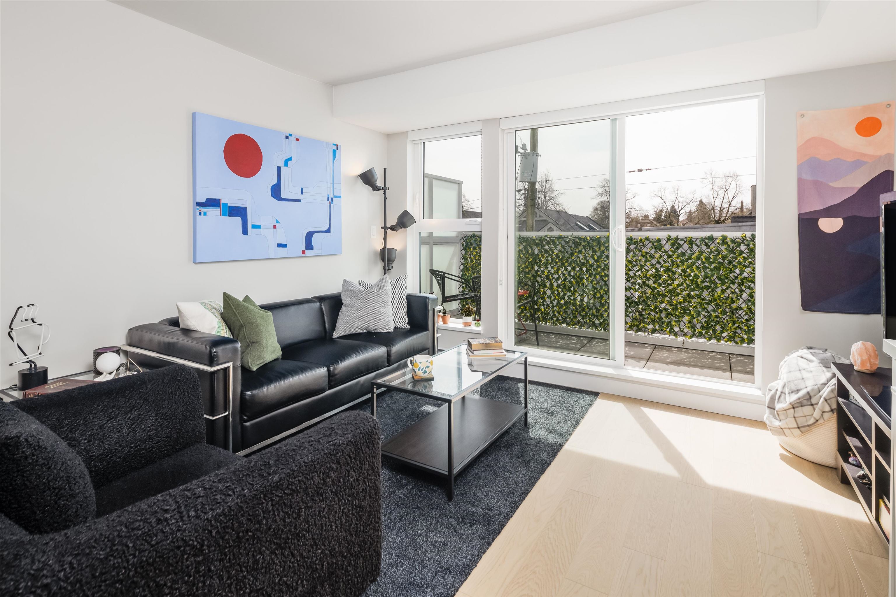 311-2508 Fraser Street, Vancouver, BC, V5T 3V4