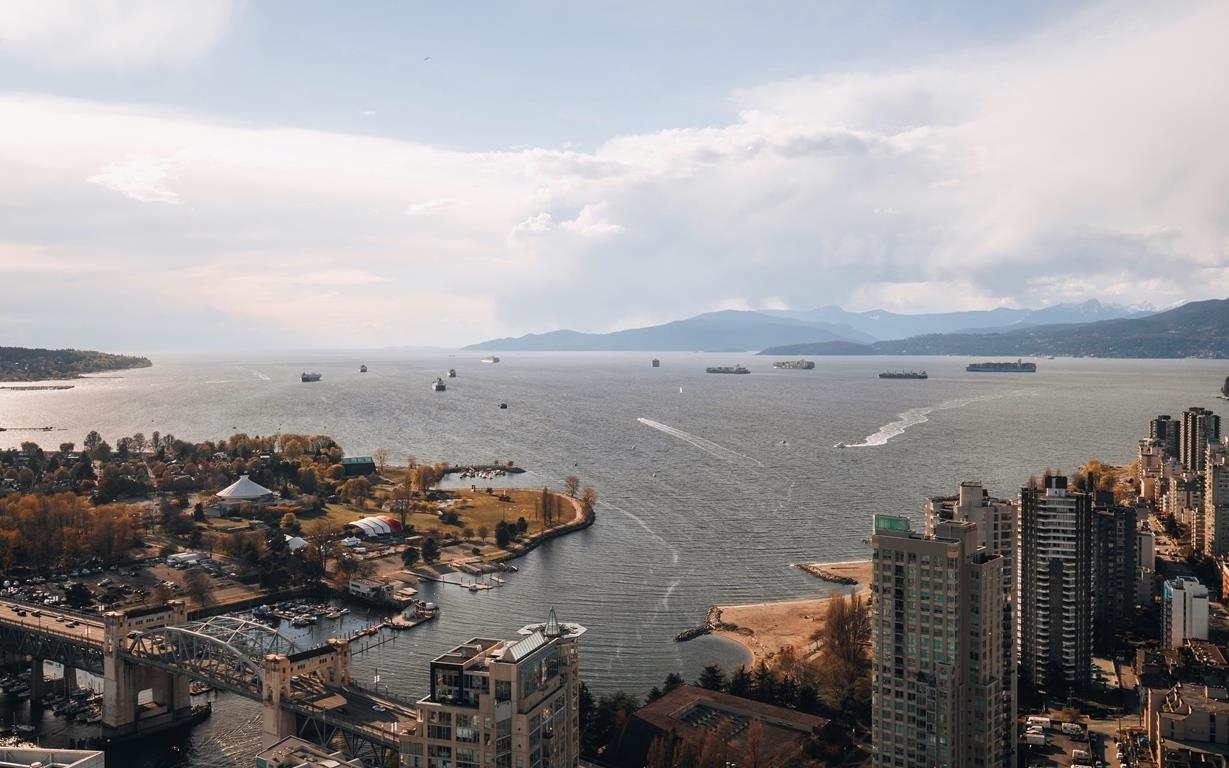 5203-1480 Howe Street, Vancouver, BC, V6Z 0G5