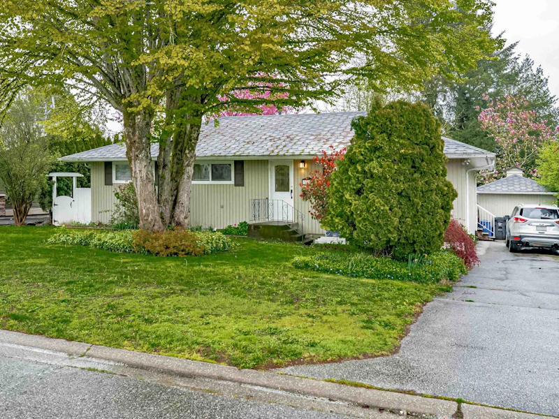 5922 173rd Street, Surrey BC V3S 4A7