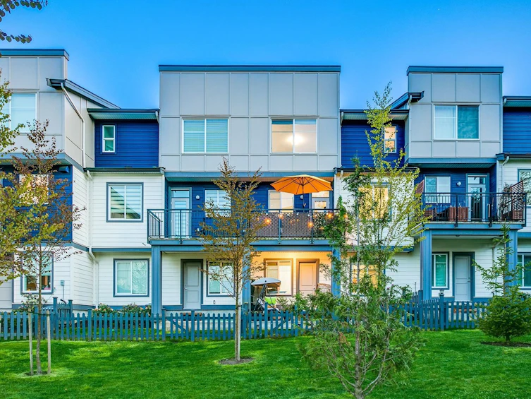 76-15665 Mountain View Drive, Surrey, BC, V3Z 0W8