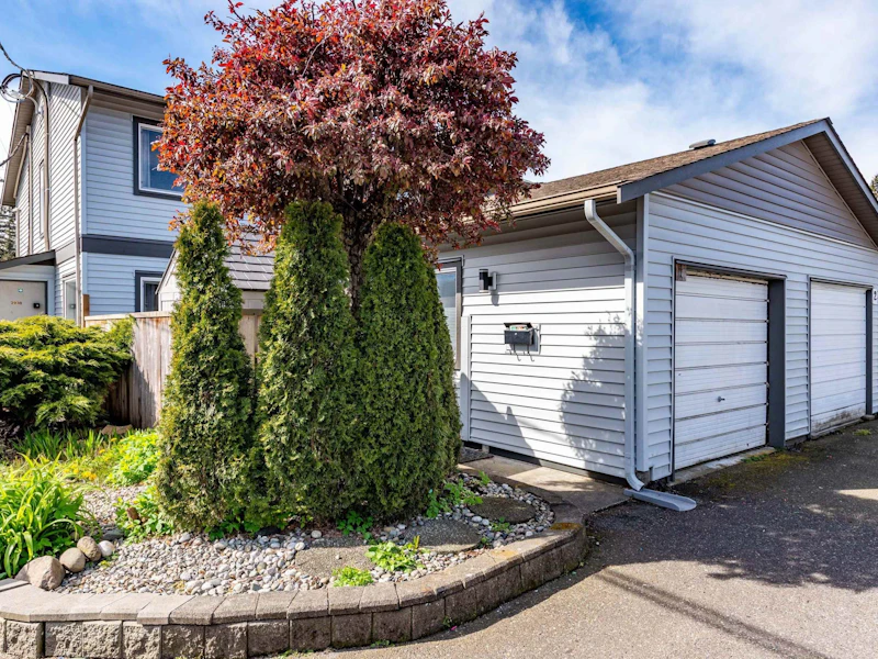 1 - 46689 First Avenue, Chilliwack BC V2P 1X5